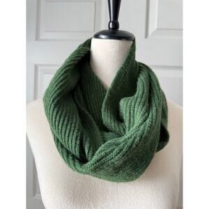 J. Jill Green Ribbed Knit Infinity Scarf Chunky Cozy Wool Blend Spring Layering